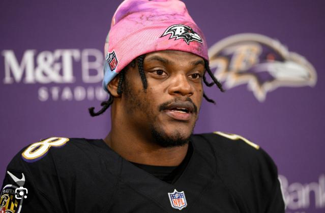 Read more about the article Lamar jackson Biography : Family members Pics